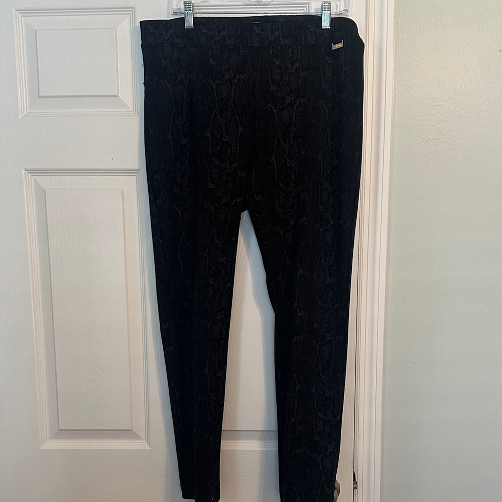 Calvin Klein Black Snake Print Ankle Pants
